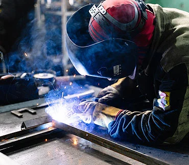 Steel welding services for homes and commercial projects in Delhi NCR